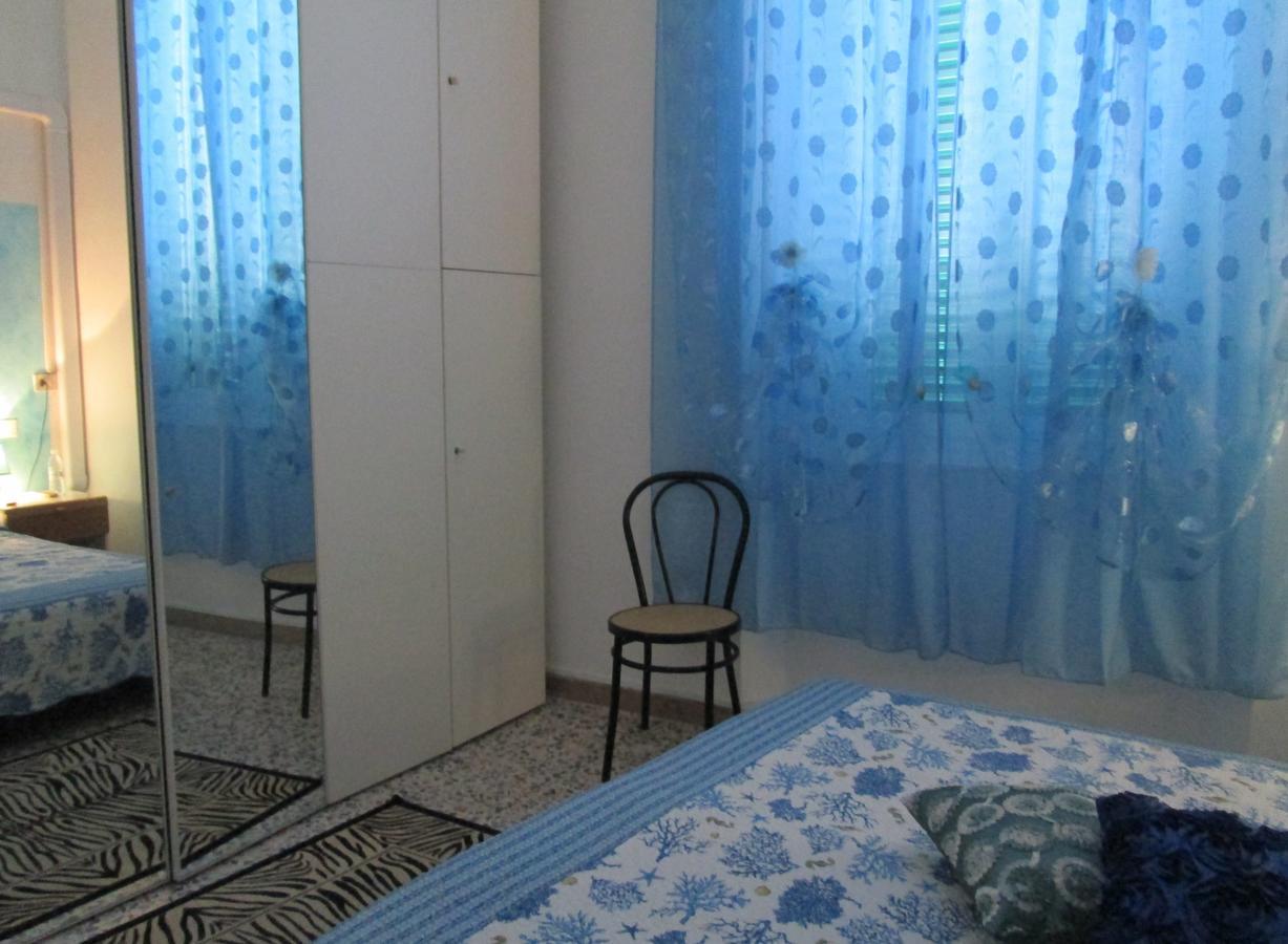 B&B Regina Margherita Πιομπίνο Δωμάτιο φωτογραφία
