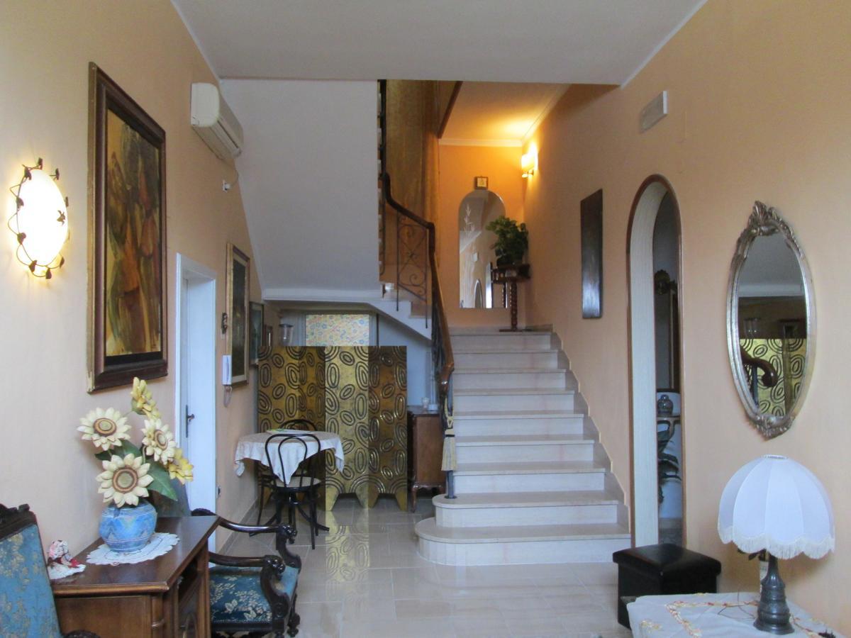 B&B Regina Margherita Πιομπίνο Εξωτερικό φωτογραφία