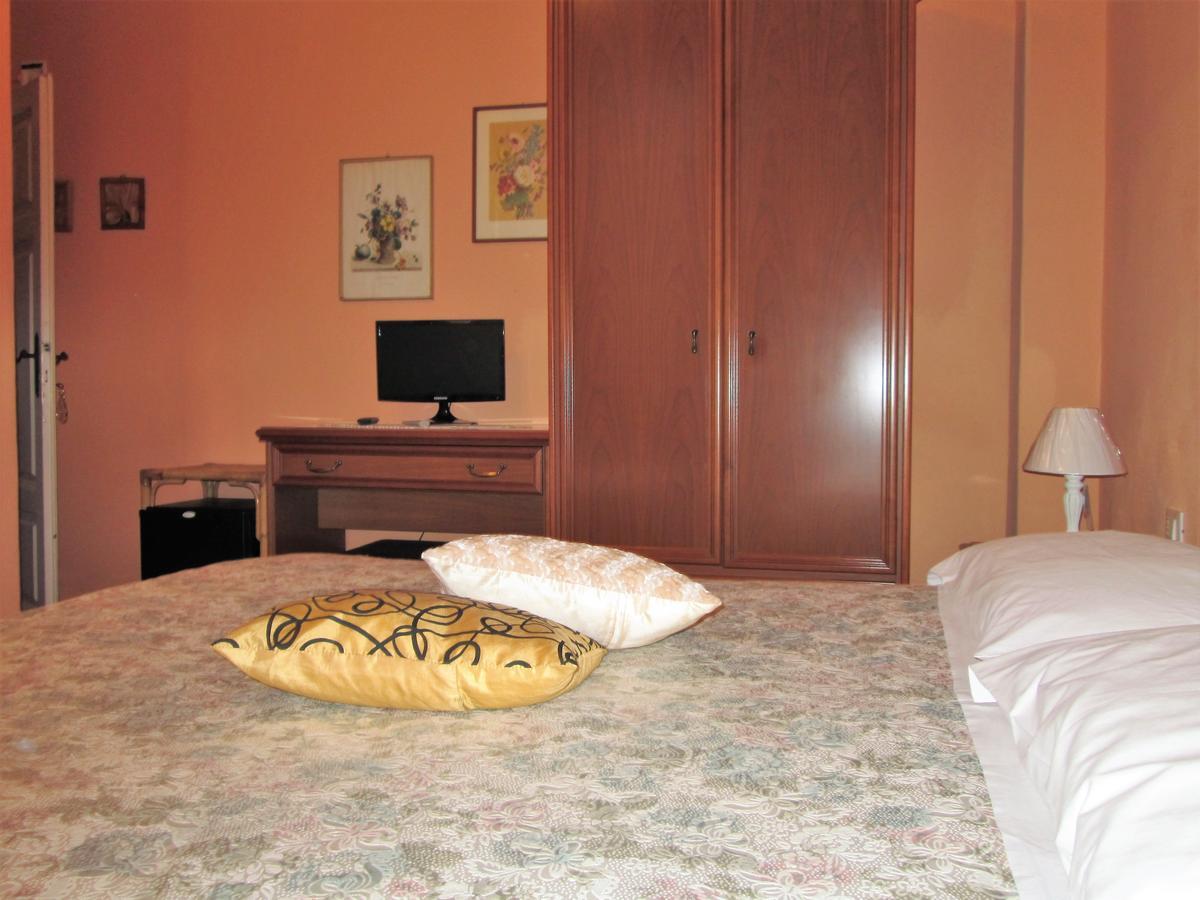 B&B Regina Margherita Πιομπίνο Εξωτερικό φωτογραφία